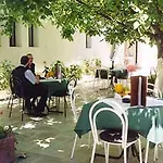Perla D'oro Hotel
